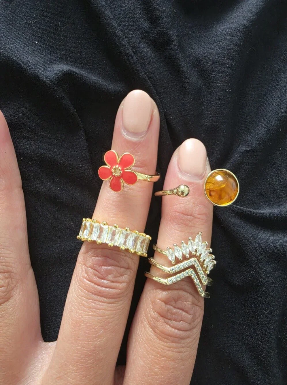 Set Of 4 Rings Including Fidget Ring